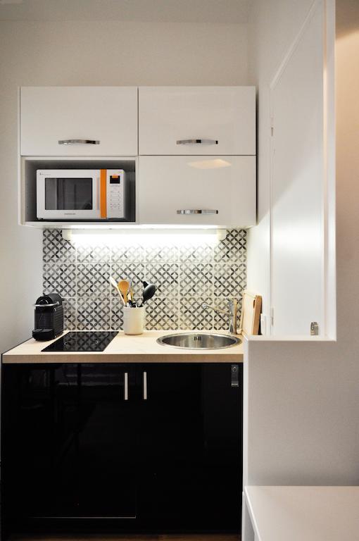 شقة Duplex De Charme Au Coeur De Montmartre باريس الغرفة الصورة