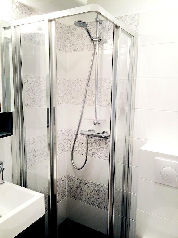 شقة Duplex De Charme Au Coeur De Montmartre باريس الغرفة الصورة