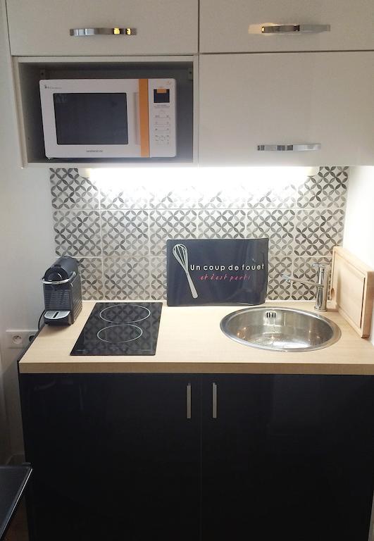 شقة Duplex De Charme Au Coeur De Montmartre باريس الغرفة الصورة